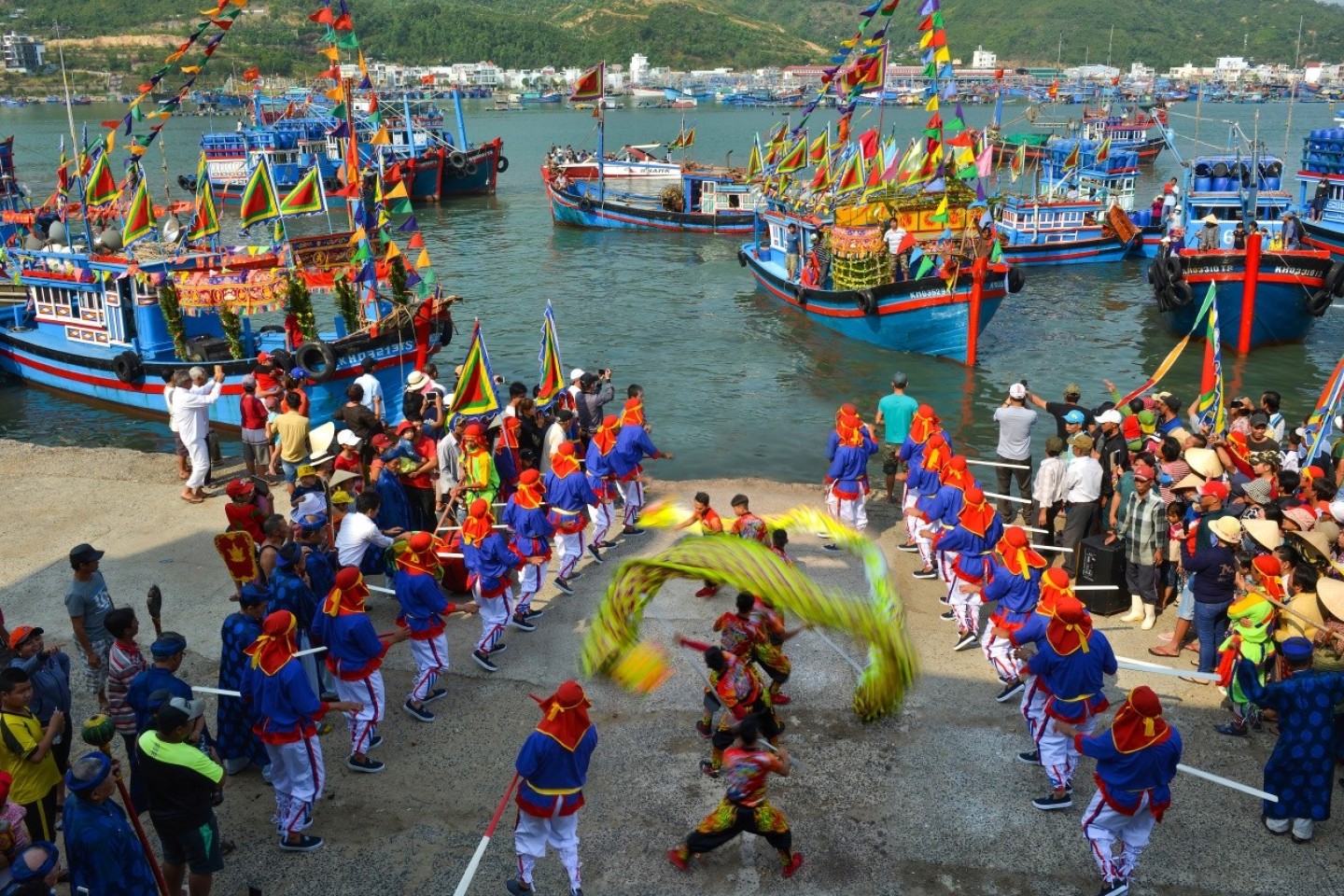 Lễ hội Cầu Ngư – Khúc hát của biển và lòng người miền Trung
